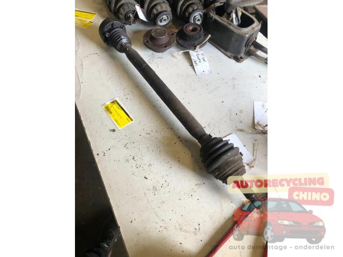 Antriebswelle rechts vorne Volkswagen Lupo 1.0 MPi 50 - AHT DTP 