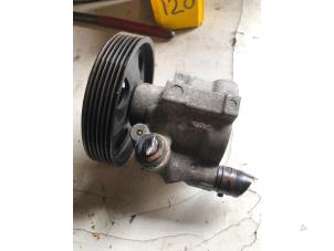 Used Power steering pump Renault Laguna II (BG) 1.8 16V Price € 35,00 Margin scheme offered by Autorecycling Bart