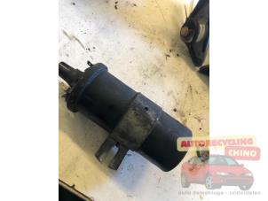 Usados Bobina Renault 5 Super (B/C40) 1.1 Precio € 40,00 Norma de margen ofrecido por Autorecycling Chino B.V.