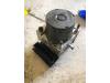 ABS pump from a Renault Clio II (BB/CB), 1998 / 2016 1.4 16V, Hatchback, Petrol, 1.390cc, 70kW (95pk), FWD, K4J711, 2001-06 / 2003-12, BB0P; BB13; BB1L; CB0P; CB13; CB1L 2002