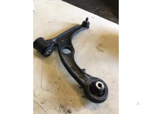 Used Front wishbone, right Fiat Stilo (192A/B) 1.2 16V 3-Drs. Price € 30,00 Margin scheme offered by Autorecycling Bart