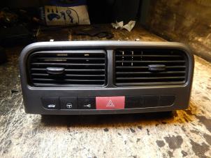 Used Dashboard vent Fiat Grande Punto (199) 1.4 Price € 25,00 Margin scheme offered by Autorecycling Bart