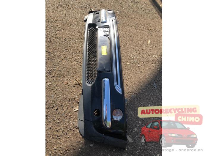 Usados Parachoques BMW Mini (R50/53) 1.6 16V One Precio € 80,00 Norma de margen ofrecido por Autorecycling Chino B.V.