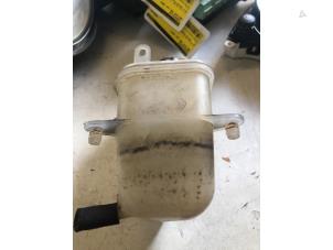Used Expansion vessel BMW Mini One/Cooper (R50) 1.6 16V One Price € 25,00 Margin scheme offered by Autorecycling Bart
