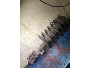 Used Fronts shock absorber, left Volvo V70 (SW) 2.4 D 20V Price € 45,00 Margin scheme offered by Autorecycling Bart