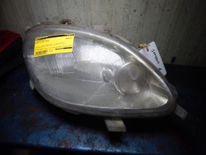 Used Headlight, right Smart Fortwo Price € 25,00 Margin scheme offered by Autorecycling Bart