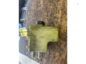 Used Power steering fluid reservoir Renault Kangoo Express (FC) 1.5 dCi 60 Price € 9,99 Margin scheme offered by Autorecycling Bart