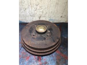Used Rear wheel bearing Nissan Note (E11) 1.4 16V Price € 35,00 Margin scheme offered by Autorecycling Bart