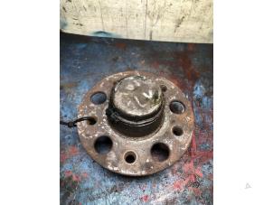 Used Front wheel bearing Mercedes C Combi (S203) 1.8 C-180K 16V Price € 50,00 Margin scheme offered by Autorecycling Bart