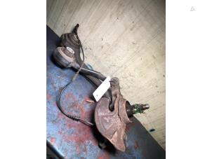 Used Front wheel hub Mercedes C Combi (S203) 1.8 C-180K 16V Price € 50,00 Margin scheme offered by Autorecycling Bart