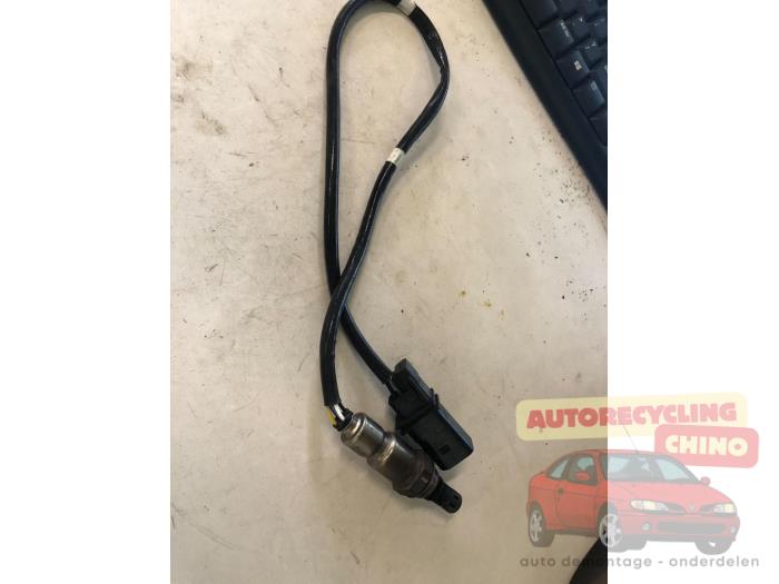 Usados Sonda Lambda Audi Q3 (8UB/8UG) 2.0 TDI 16V 120 Precio € 50,00 Norma de margen ofrecido por Autorecycling Chino B.V.