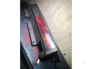 Used Taillight, right Renault Trafic Passenger (1JL/2JL/3JL/4JL) 1.6 dCi 115 Price € 50,00 Margin scheme offered by Autorecycling Bart