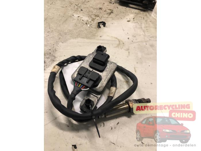 Usados Sonda Lambda Audi Q3 (8UB/8UG) 2.0 TDI 16V 120 Precio € 40,00 Norma de margen ofrecido por Autorecycling Chino B.V.