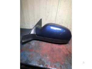 Used Wing mirror, left Volvo S80 (TR/TS) 2.4 SE 20V 170 Price € 75,00 Margin scheme offered by Autorecycling Bart
