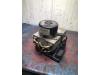 ABS pump from a Volvo S80 (TR/TS), 1998 / 2008 2.4 SE 20V 170, Saloon, 4-dr, Petrol, 2.435cc, 125kW (170pk), FWD, B5244S, 1998-08 / 2003-01, TS61 2000