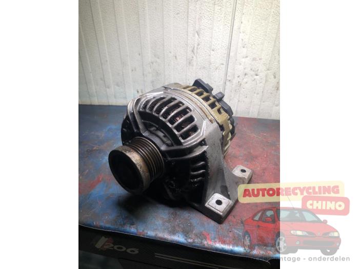 Begagnade Dynamo Volvo S80 (TR/TS) 2.4 SE 20V 170 Pris € 50,00 Marginaltabell erbjuds av Autorecycling Chino B.V.