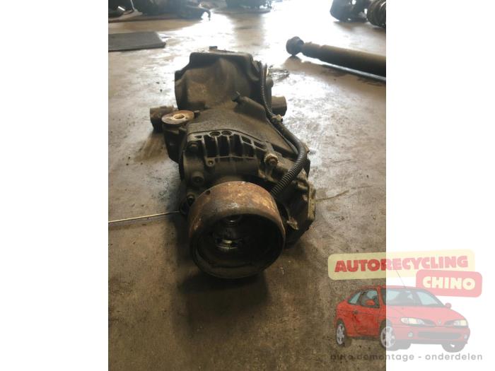 Gebrauchte Differential hinten Volvo XC70 (SZ) XC70 2.4 D5 20V Preis € 250,00 Margenregelung angeboten von Autorecycling Chino B.V.
