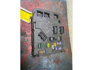 Used Fuse box Peugeot 407 (6D) 1.6 HDi 16V Price € 99,99 Margin scheme offered by Autorecycling Bart