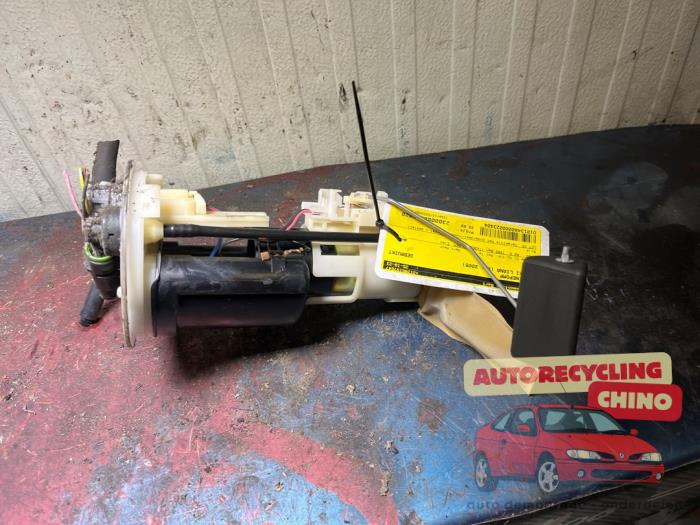 Begagnade Bensinpump Suzuki Liana (ERC/ERD/RH4) 1.6 MPi 16V Pris € 35,00 Marginaltabell erbjuds av Autorecycling Chino B.V.