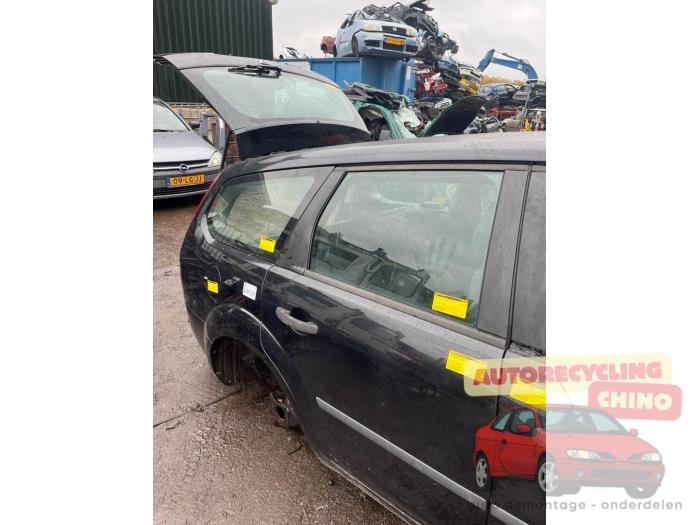 Türscheibe 4-türig rechts hinten van een Ford Focus 2 Wagon 1.8 16V 2006