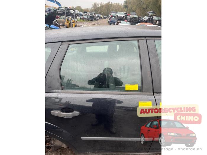 Türscheibe 4-türig rechts hinten van een Ford Focus 2 Wagon 1.8 16V 2006