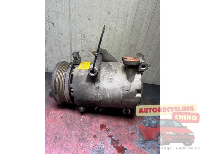 Klimapumpe van een Ford Focus 2 Wagon 1.8 16V 2006