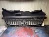 Grill van een Ford Focus 2 Wagon 1.8 16V 2006