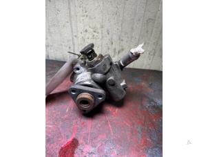 Used Power steering pump BMW 3 serie (E90) 320d 16V Price € 75,00 Margin scheme offered by Autorecycling Bart
