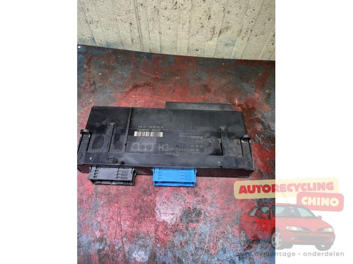 Used Body control computer BMW 3 serie (E90) 320d 16V Price € 50,00 Margin scheme offered by Autorecycling Chino B.V.