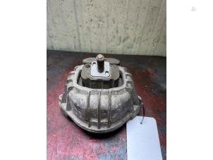 Used Engine mount BMW 3 serie (E90) 320d 16V Price € 25,00 Margin scheme offered by Autorecycling Bart