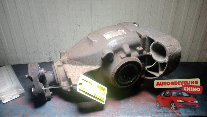 Gebrauchte Differential hinten BMW 3 serie (E90) 320d 16V Preis € 100,00 Margenregelung angeboten von Autorecycling Chino B.V.