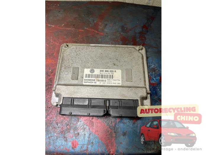 Begagnade Dator, motorstyrning Volkswagen Polo IV (9N1/2/3) 1.2 12V Pris € 52,00 Marginaltabell erbjuds av Autorecycling Chino B.V.