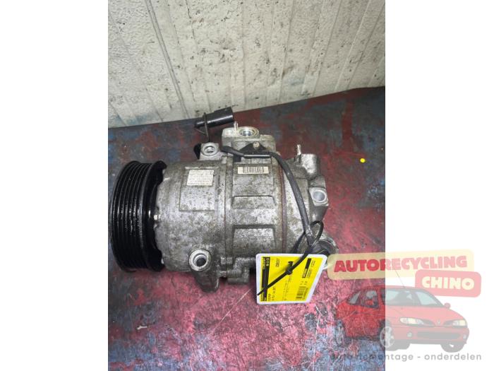 Usagé Compresseur de clim Volkswagen Polo IV (9N1/2/3) 1.4 TDI 70 Prix € 35,00 Règlement à la marge proposé par Autorecycling Chino B.V.