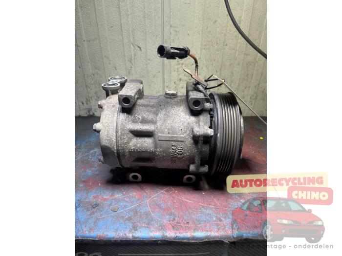 Usagé Pompe clim Alfa Romeo 147 (937) 1.6 Twin Spark 16V Prix € 40,00 Règlement à la marge proposé par Autorecycling Chino B.V.