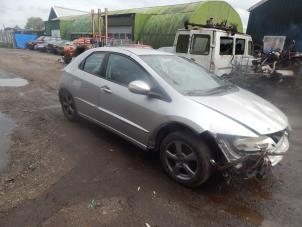 Used Door window 4-door, front right Honda Civic (FK/FN) 1.4i Type S 16V Price € 50,00 Margin scheme offered by Autorecycling Bart