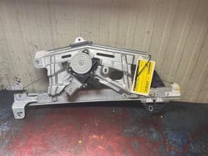 Used Window mechanism 4-door, front left Honda Civic (FK/FN) 1.4i Type S 16V Price € 35,00 Margin scheme offered by Autorecycling Bart