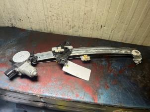 Used Rear door window mechanism 4-door, right Honda Civic (FK/FN) 1.4i Type S 16V Price € 35,00 Margin scheme offered by Autorecycling Bart