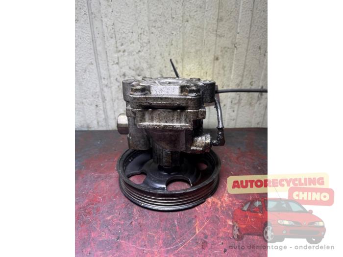Used Power steering pump Suzuki Baleno (GC/GD) 1.8 16V Price € 35,00 Margin scheme offered by Autorecycling Chino B.V.