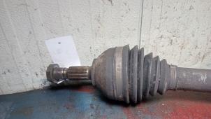 Used Front drive shaft, left Peugeot 407 (6D) 2.2 16V Price € 35,00 Margin scheme offered by Autorecycling Bart