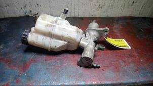 Used Master cylinder Peugeot 407 (6D) 2.2 16V Price € 25,00 Margin scheme offered by Autorecycling Bart