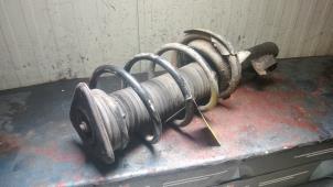 Used Fronts shock absorber, left Volvo V50 (MW) 2.0 D 16V Price € 40,00 Margin scheme offered by Autorecycling Bart