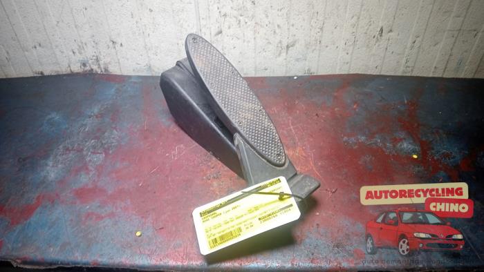 Begagnade Gaspedal Mini Mini (R56) 1.6 16V Cooper Pris € 30,00 Marginaltabell erbjuds av Autorecycling Chino B.V.