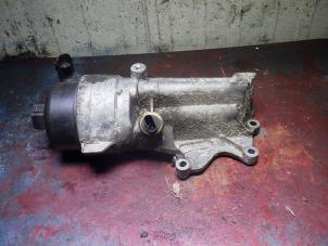 Used Oil filter housing Citroen C4 Berline (NC) 1.4 16V VTi Price € 40,00 Margin scheme offered by Autorecycling Bart