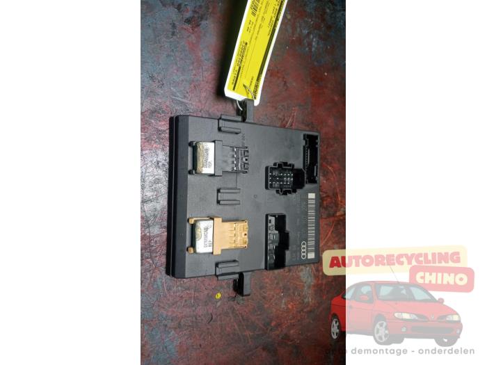 Used Body control computer Audi A4 Avant (B6) 2.0 20V Price € 50,00 Margin scheme offered by Autorecycling Chino B.V.