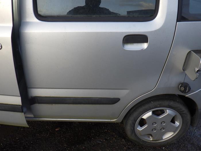 Rear door 4-door, left from a Suzuki Wagon-R+ (RB) 1.3 16V 2002