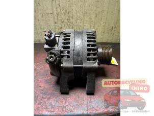 Dynamo van een Volvo S40 (MS) 1.6 D 16V 2005