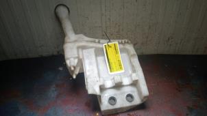 Used Front windscreen washer reservoir Citroen C1 1.0 12V Price € 25,00 Margin scheme offered by Autorecycling Bart
