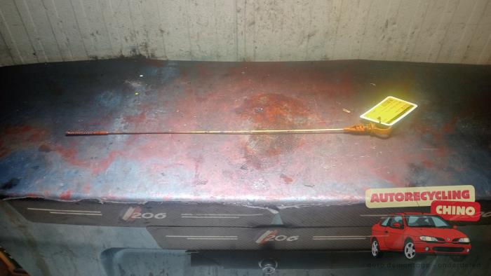 Gebrauchte Ölmessstab Citroen Nemo (AA) 1.4 HDi 70 Preis € 15,00 Margenregelung angeboten von Autorecycling Chino B.V.