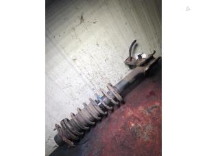 Used Front shock absorber, right Nissan Micra (K11) 1.3 LX,SLX 16V Price € 35,00 Margin scheme offered by Autorecycling Bart