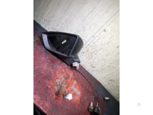 Used Wing mirror, left Seat Leon (5FB) 1.2 TSI Ecomotive 16V Price € 100,00 Margin scheme offered by Autorecycling Bart